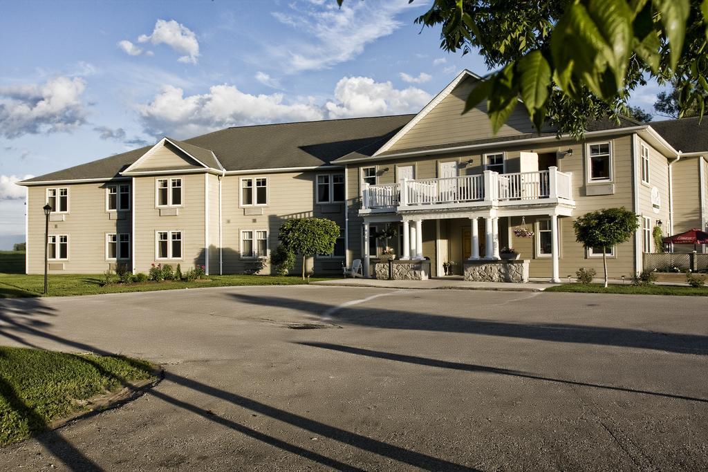 Saint Marys Stone Willow Inn מראה חיצוני תמונה