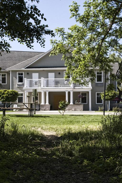 Saint Marys Stone Willow Inn מראה חיצוני תמונה