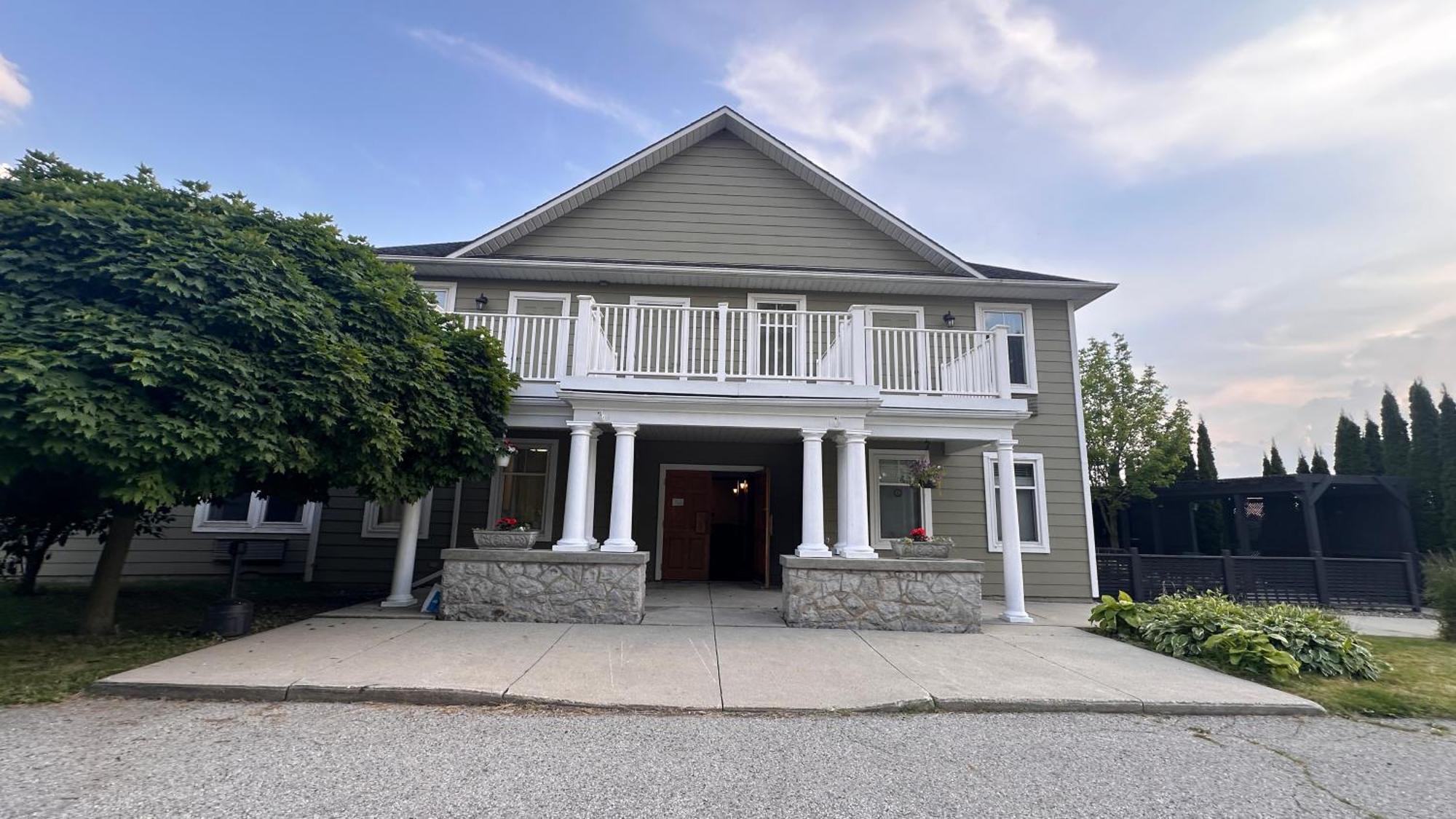 Saint Marys Stone Willow Inn מראה חיצוני תמונה