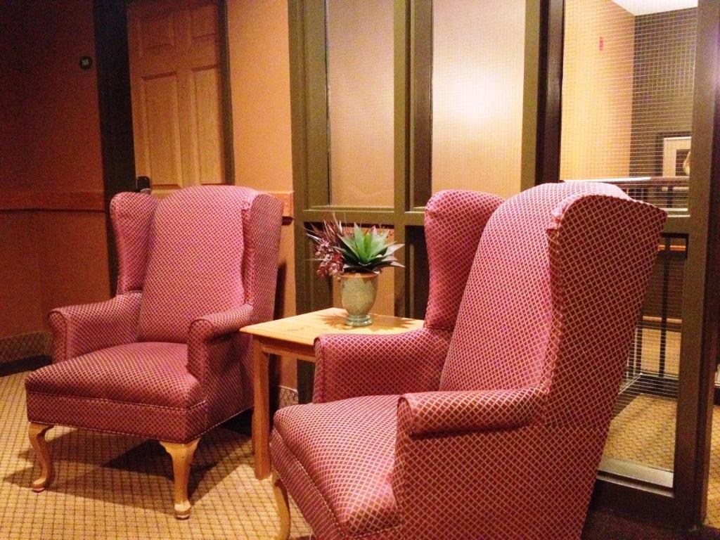 Saint Marys Stone Willow Inn מראה חיצוני תמונה