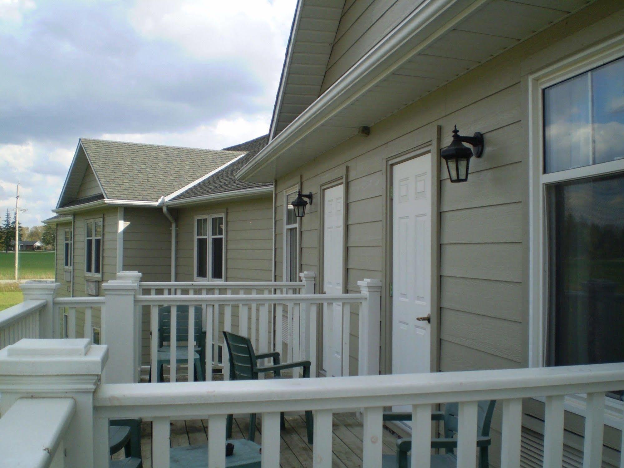 Saint Marys Stone Willow Inn מראה חיצוני תמונה